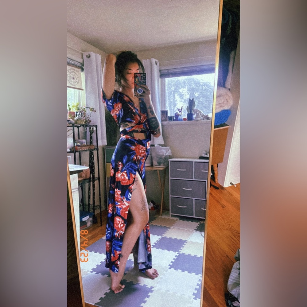 Floral two piece